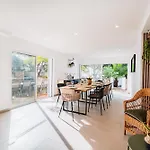 Branca - Dos Salgados Villa