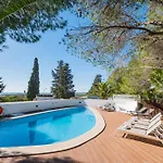 Branca - Dos Salgados Villa *